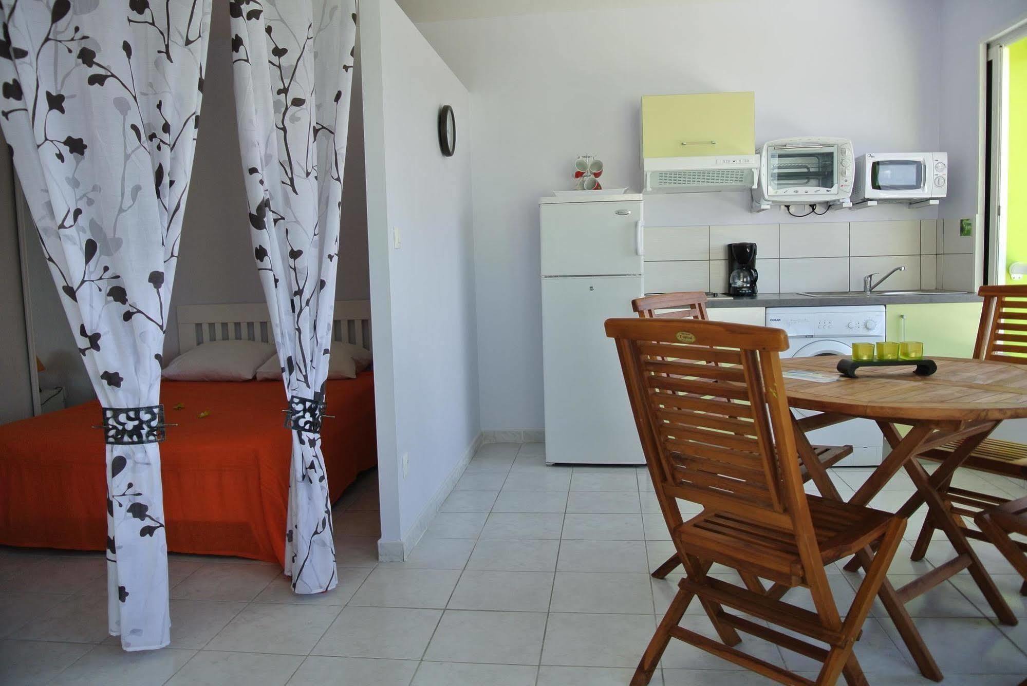 لي تروا زيليه Residence Villas Melissa المظهر الخارجي الصورة